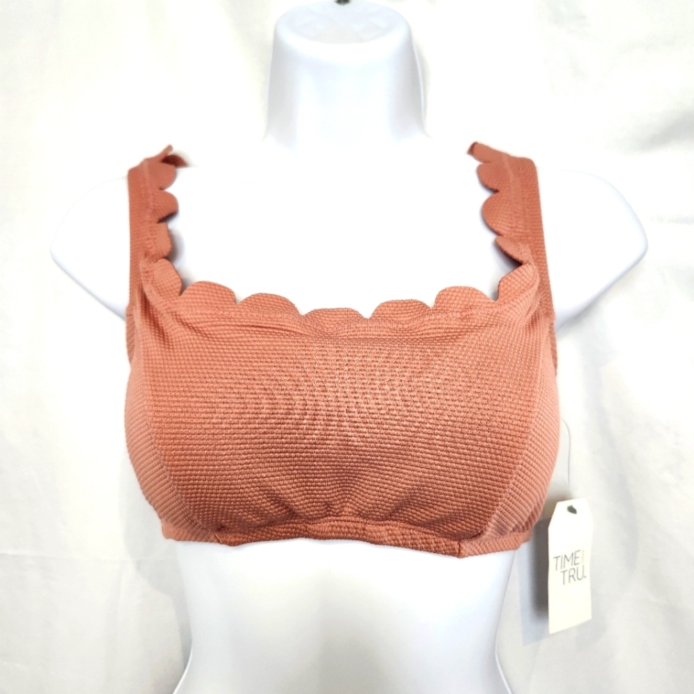 Time and Tru NWT Rose Pink Scalloped Swim Top Womens Medium Beach Resort Summer